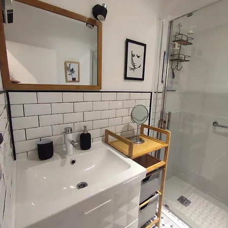 Beach Accommodation Apartment 公寓