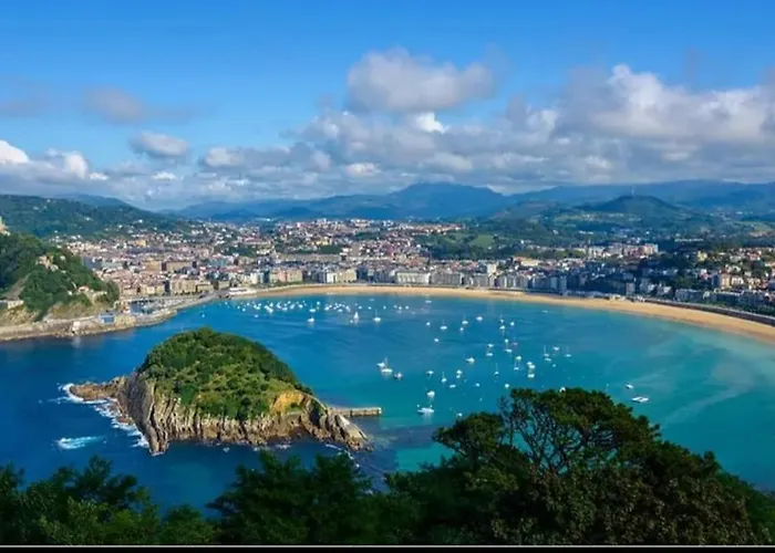 Beach Accommodation Apartment *